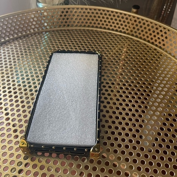 IPhone 12, Empowerment phone case - Picture 4 of 4